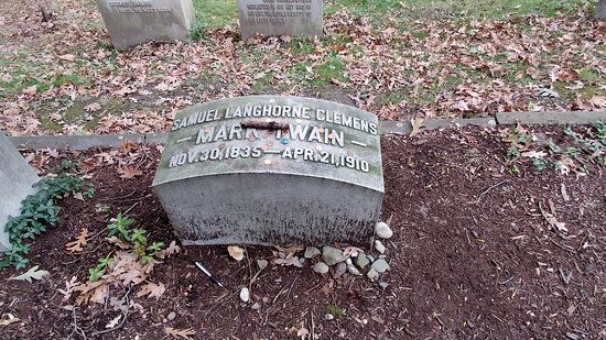 Mark Twain's Grave